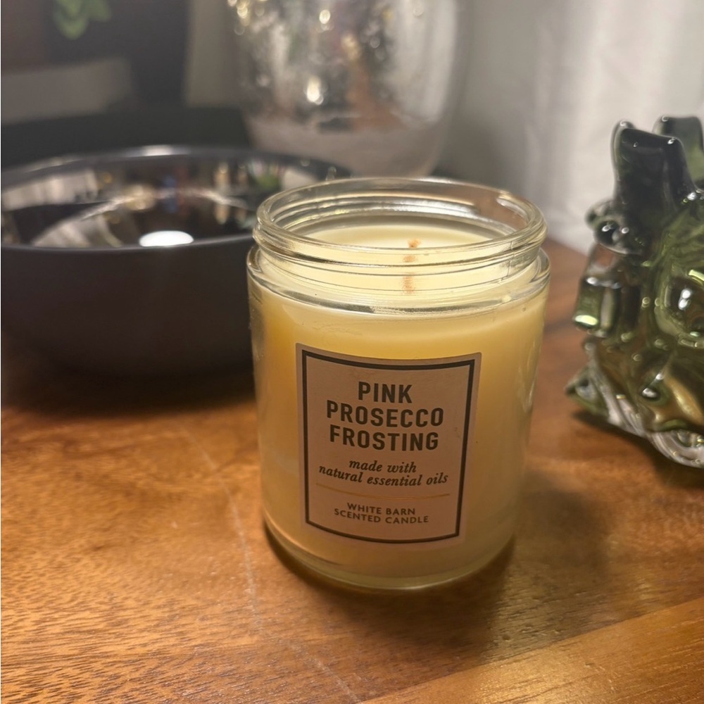 White Barn Bath & Body Works Pink Prosecco Frosting Candle champagne toast NEW - Picture 4 of 5